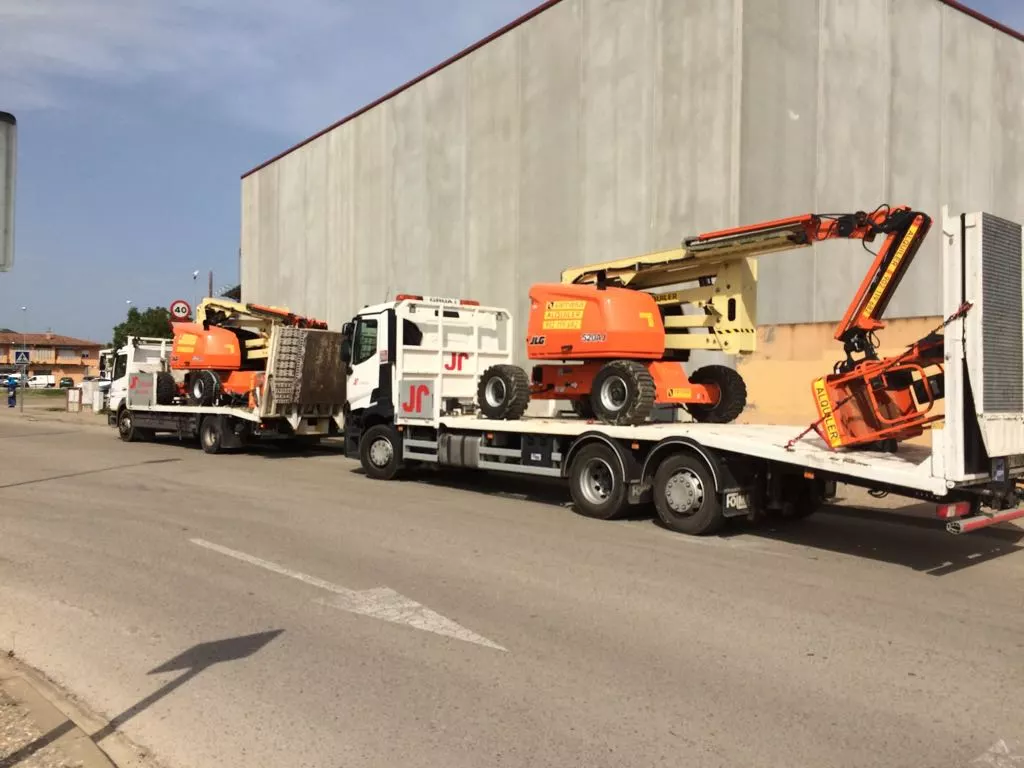 Transporte de Maquinaria en Altura
